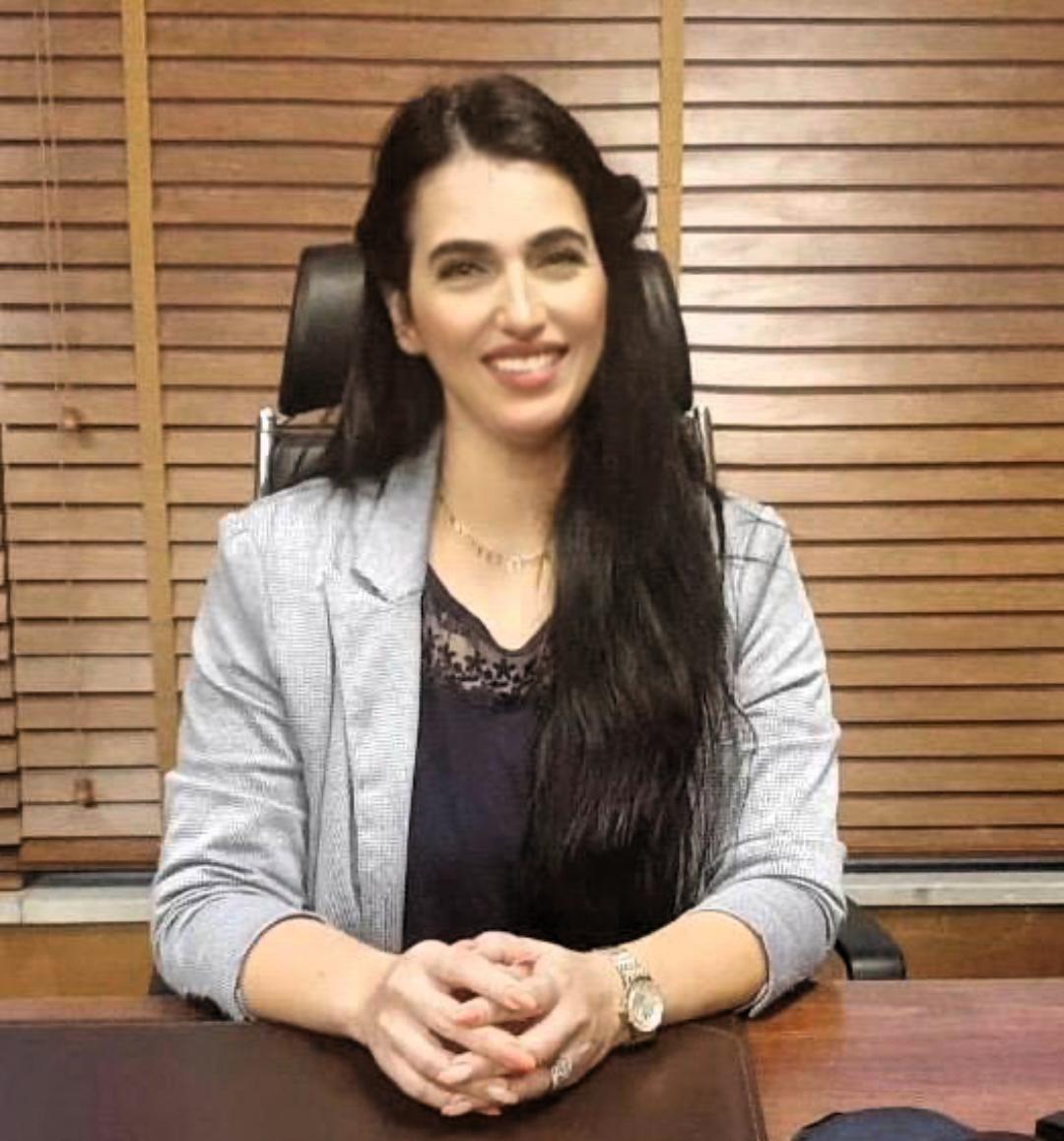 "هندسة الوجود: حين يتجلّى الكلّ في أجزائه" الدكتورة علا كساب